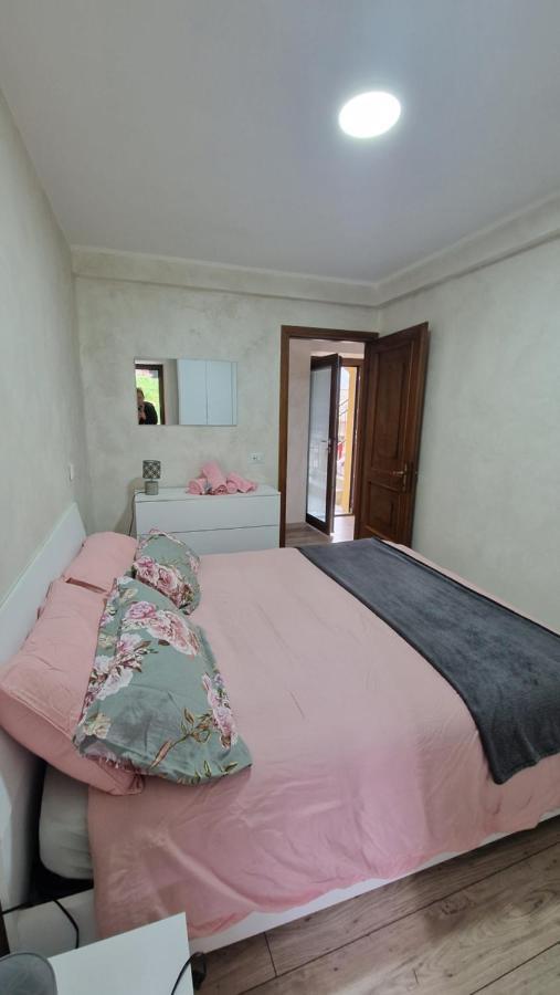 Casa Bat Apartment Mantello Bagian luar foto