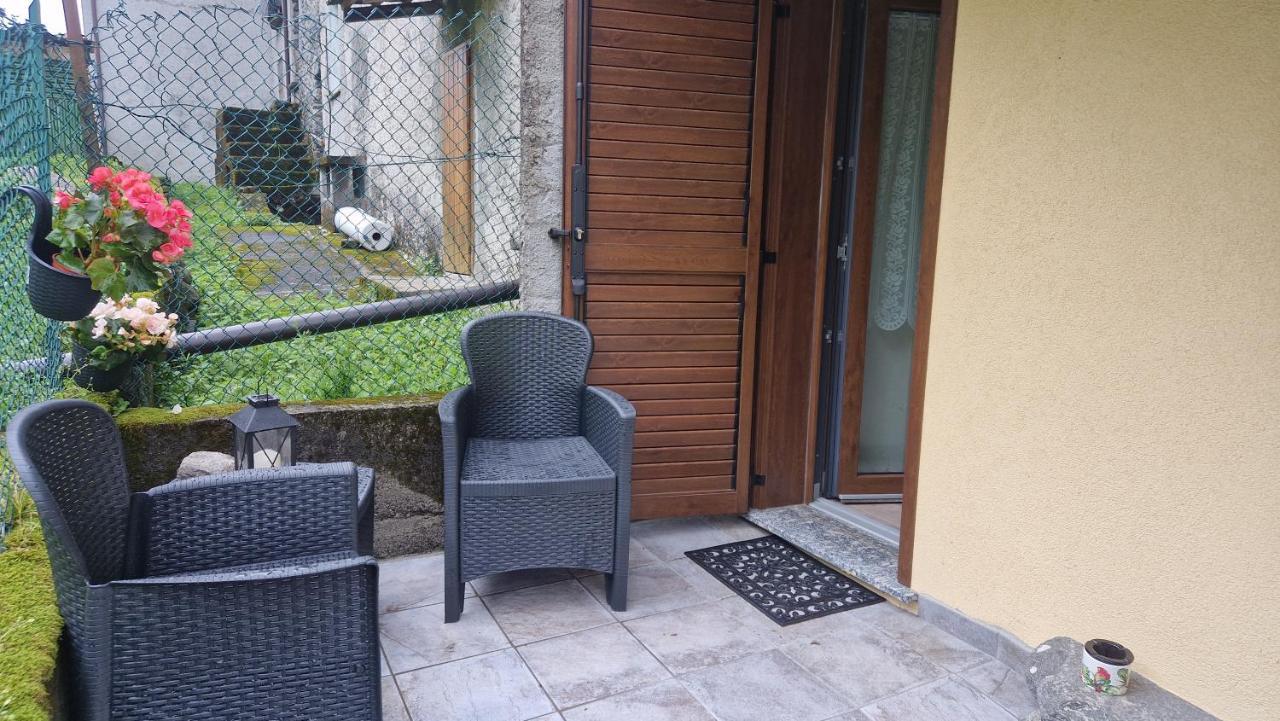 Casa Bat Apartment Mantello Bagian luar foto
