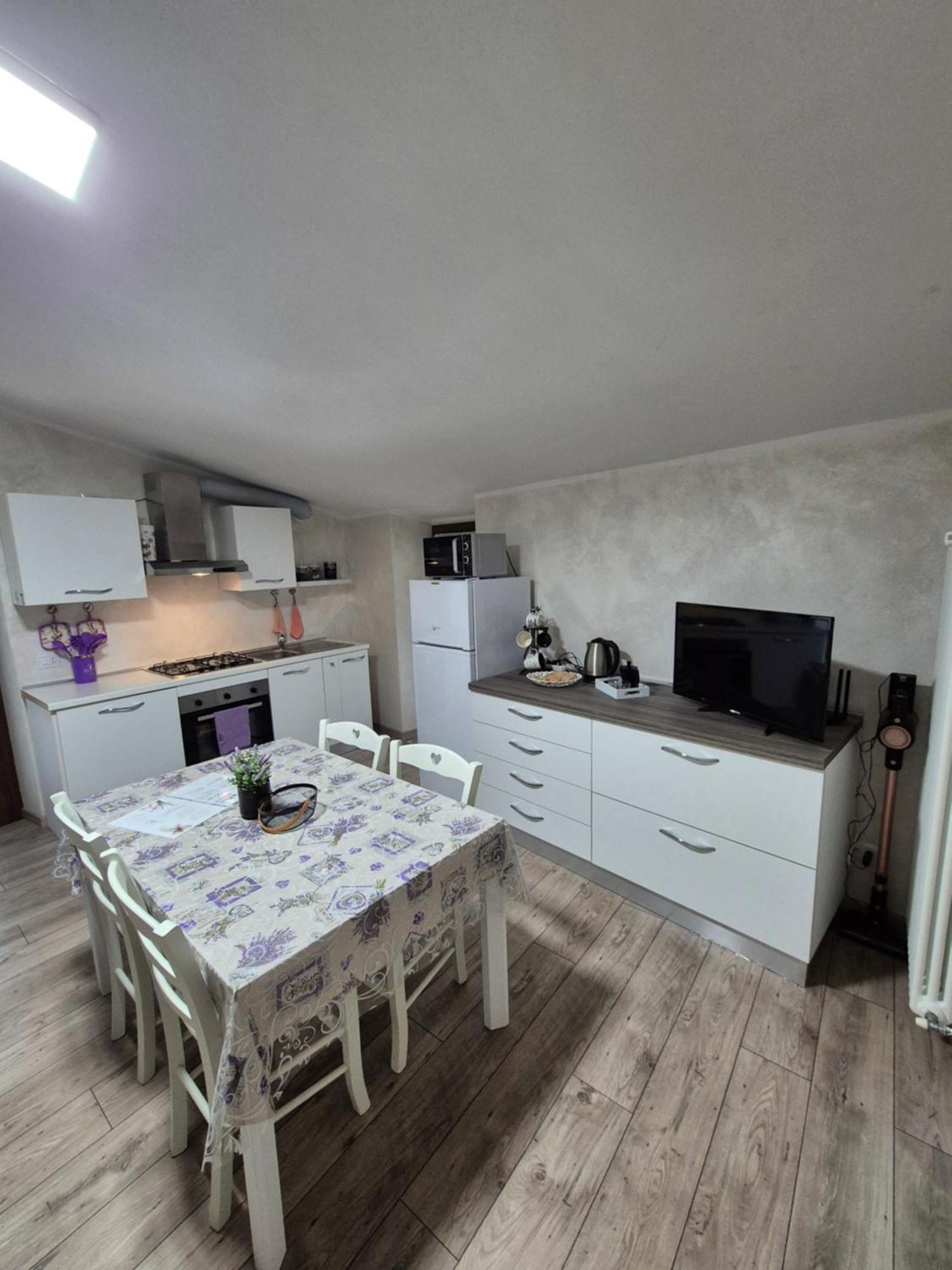 Casa Bat Apartment Mantello Bagian luar foto