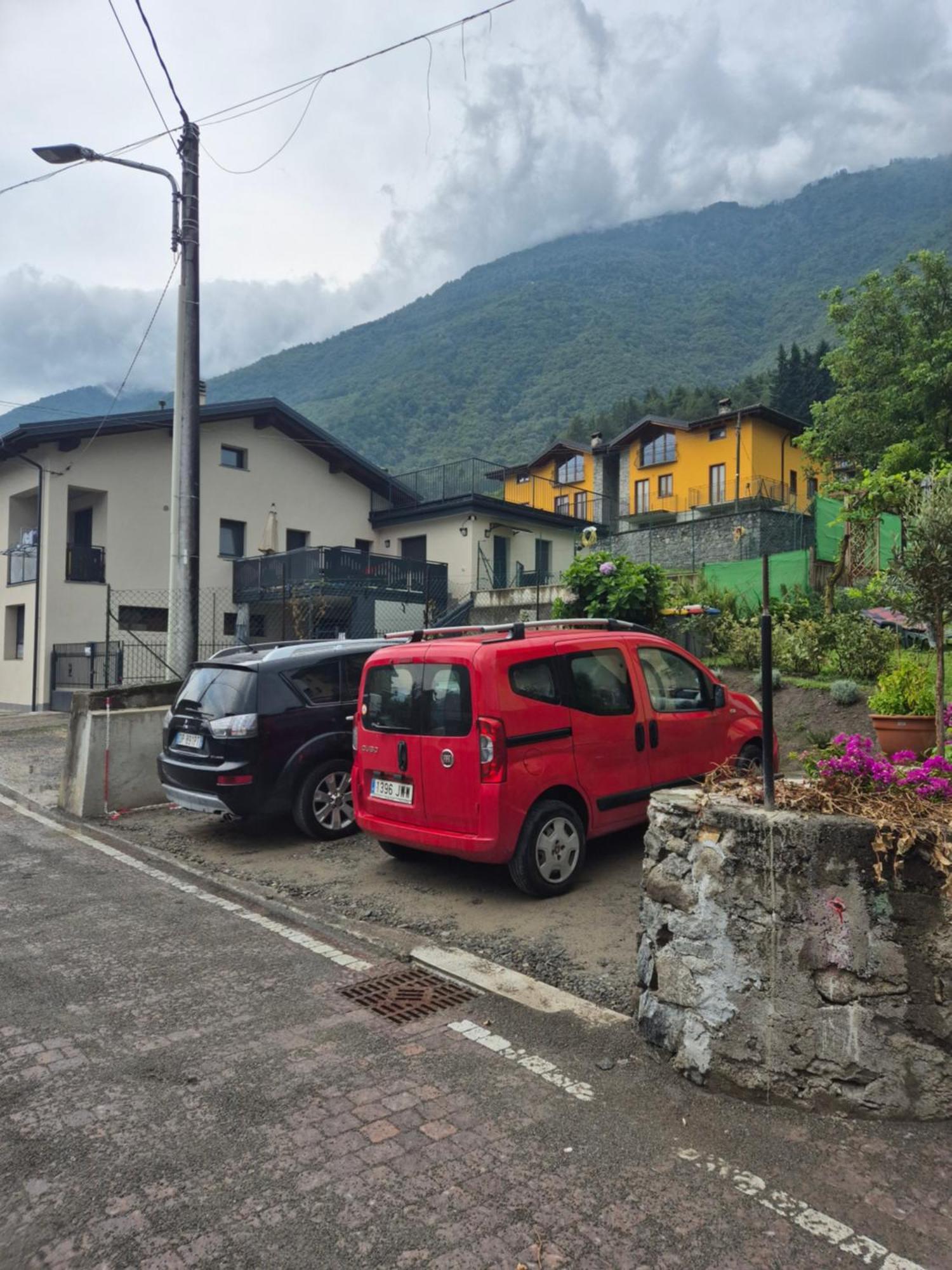 Casa Bat Apartment Mantello Bagian luar foto